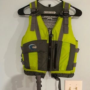 Youth life jacket 50to 90lbs